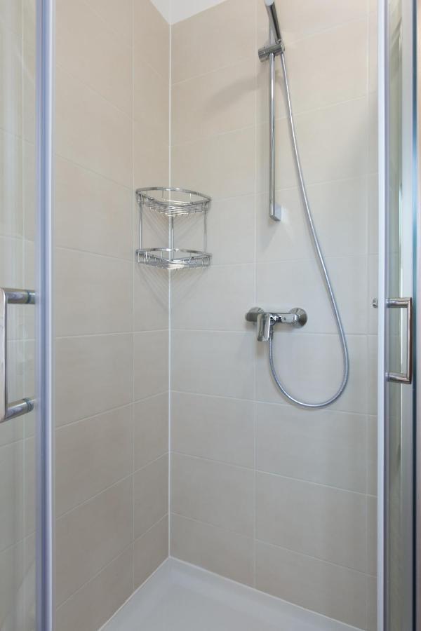 Apartments Kiara ปูนัต ภายนอก รูปภาพ